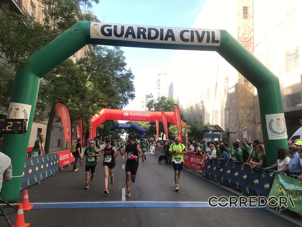 Las mejores fotos de la llegada de la Carrera de la Guardia Civil (GALERÍA 31)