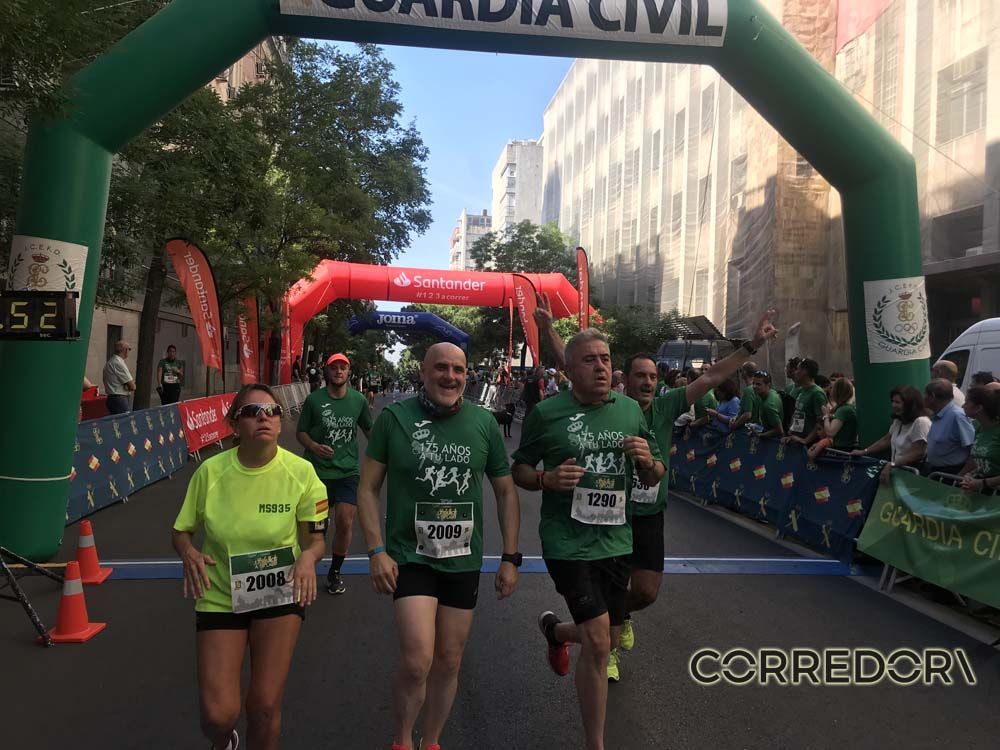 Las mejores fotos de la llegada de la Carrera de la Guardia Civil (GALERÍA 31)