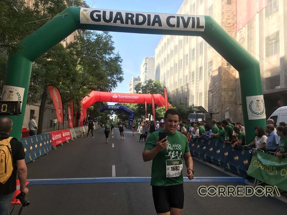 Las mejores fotos de la llegada de la Carrera de la Guardia Civil (GALERÍA 31)