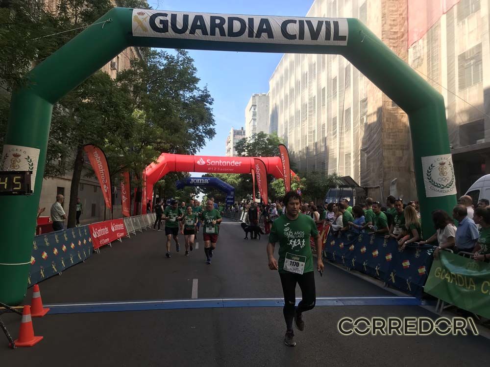 Las mejores fotos de la llegada de la Carrera de la Guardia Civil (GALERÍA 30)