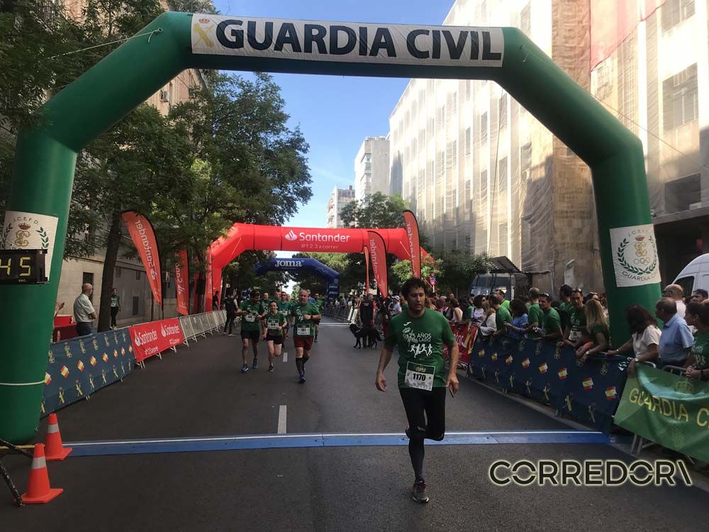Las mejores fotos de la llegada de la Carrera de la Guardia Civil (GALERÍA 30)