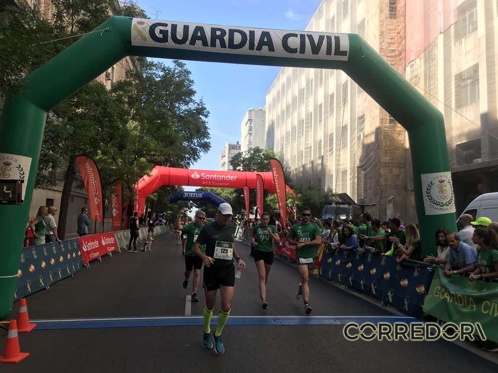 Las mejores fotos de la llegada de la Carrera de la Guardia Civil (GALERÍA 33)