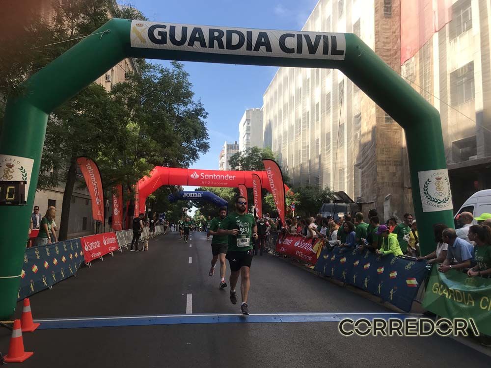 Las mejores fotos de la llegada de la Carrera de la Guardia Civil (GALERÍA 33)