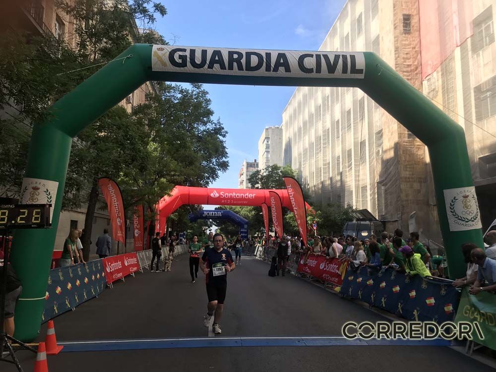 Las mejores fotos de la llegada de la Carrera de la Guardia Civil (GALERÍA 33)