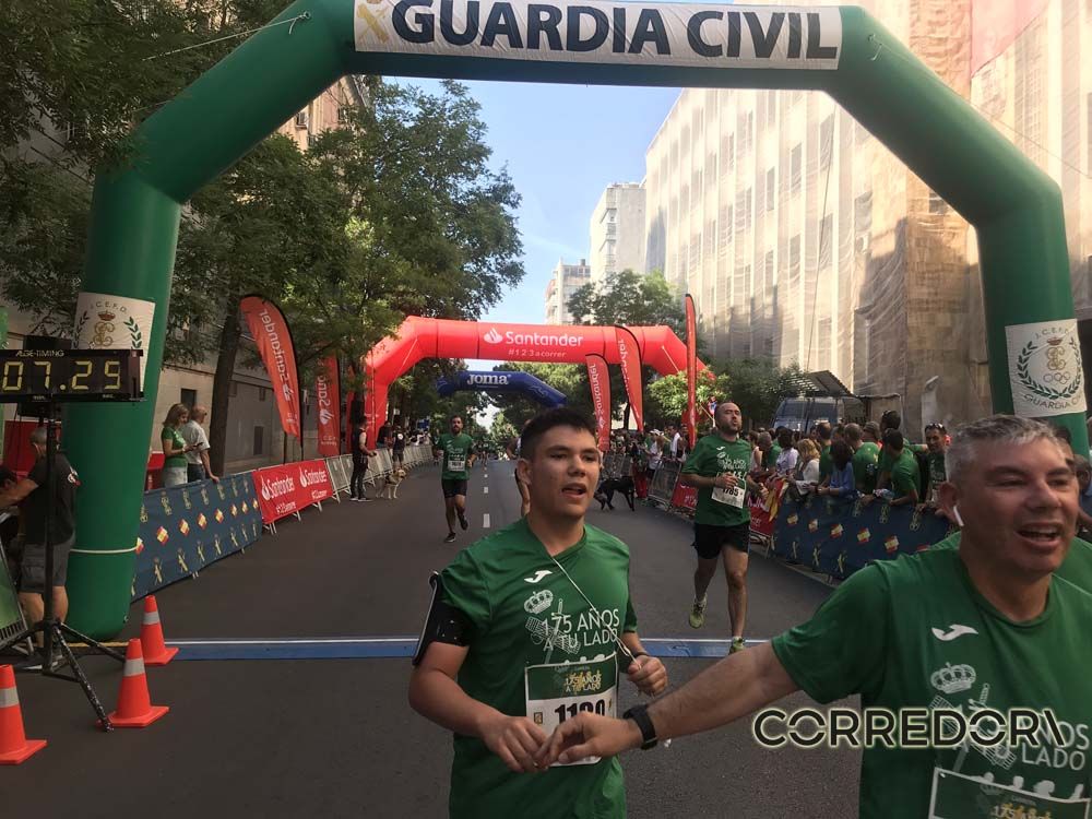 Las mejores fotos de la llegada de la Carrera de la Guardia Civil (GALERÍA 32)