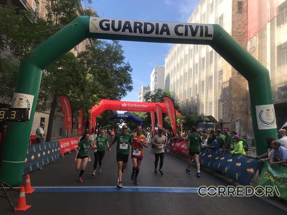 Las mejores fotos de la llegada de la Carrera de la Guardia Civil (GALERÍA 34)