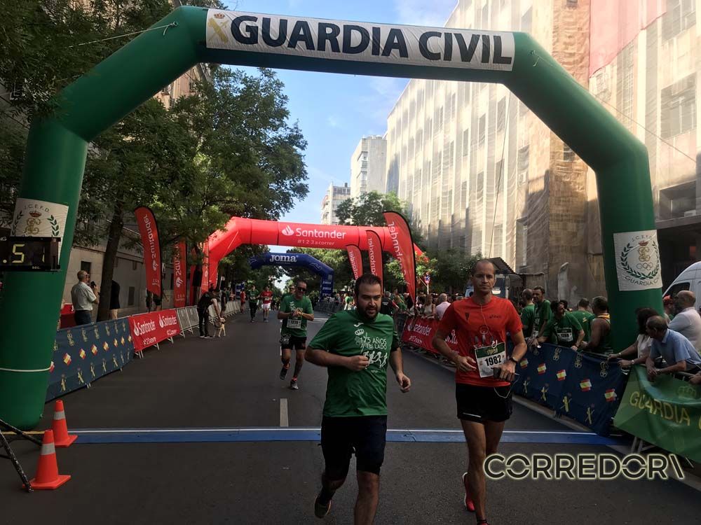 Las mejores fotos de la llegada de la Carrera de la Guardia Civil (GALERÍA 35)
