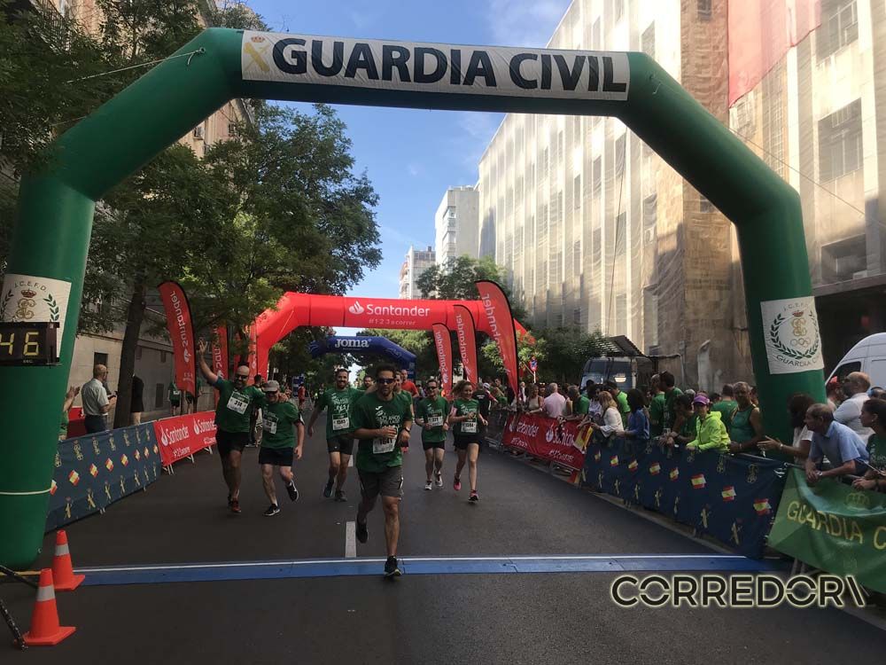 Las mejores fotos de la llegada de la Carrera de la Guardia Civil (GALERÍA 35)