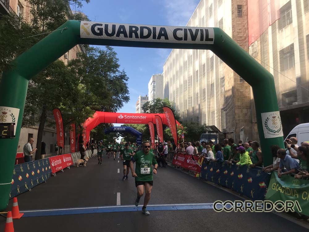 Las mejores fotos de la llegada de la Carrera de la Guardia Civil (GALERÍA 35)