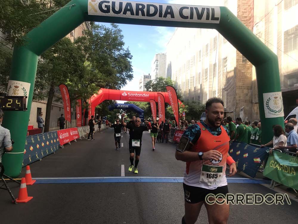 Las mejores fotos de la llegada de la Carrera de la Guardia Civil (GALERÍA 36)