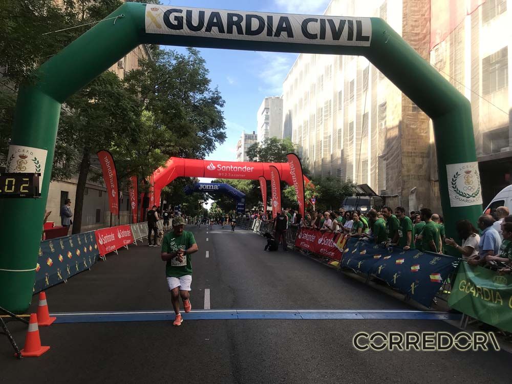 Las mejores fotos de la llegada de la Carrera de la Guardia Civil (GALERÍA 36)