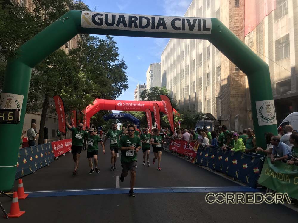 Las mejores fotos de la llegada de la Carrera de la Guardia Civil (GALERÍA 35)