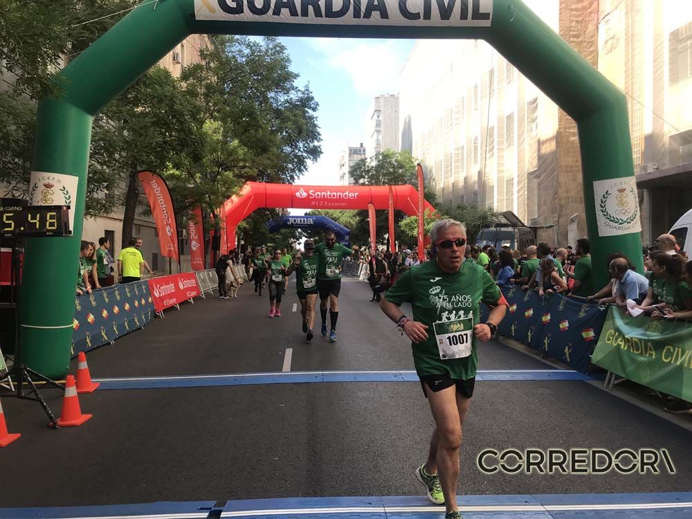 Las mejores fotos de la llegada de la Carrera de la Guardia Civil (GALERÍA 37)