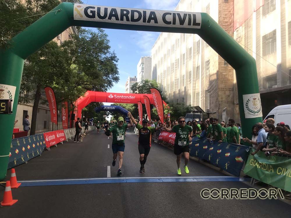 Las mejores fotos de la llegada de la Carrera de la Guardia Civil (GALERÍA 36)