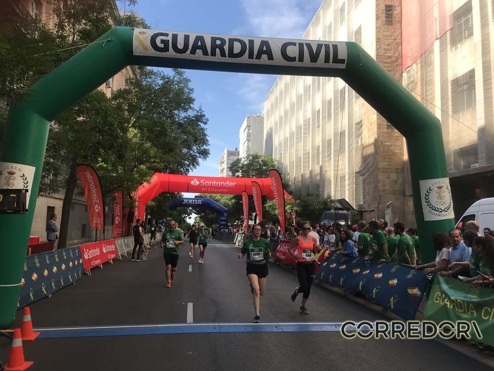 Las mejores fotos de la llegada de la Carrera de la Guardia Civil (GALERÍA 36)