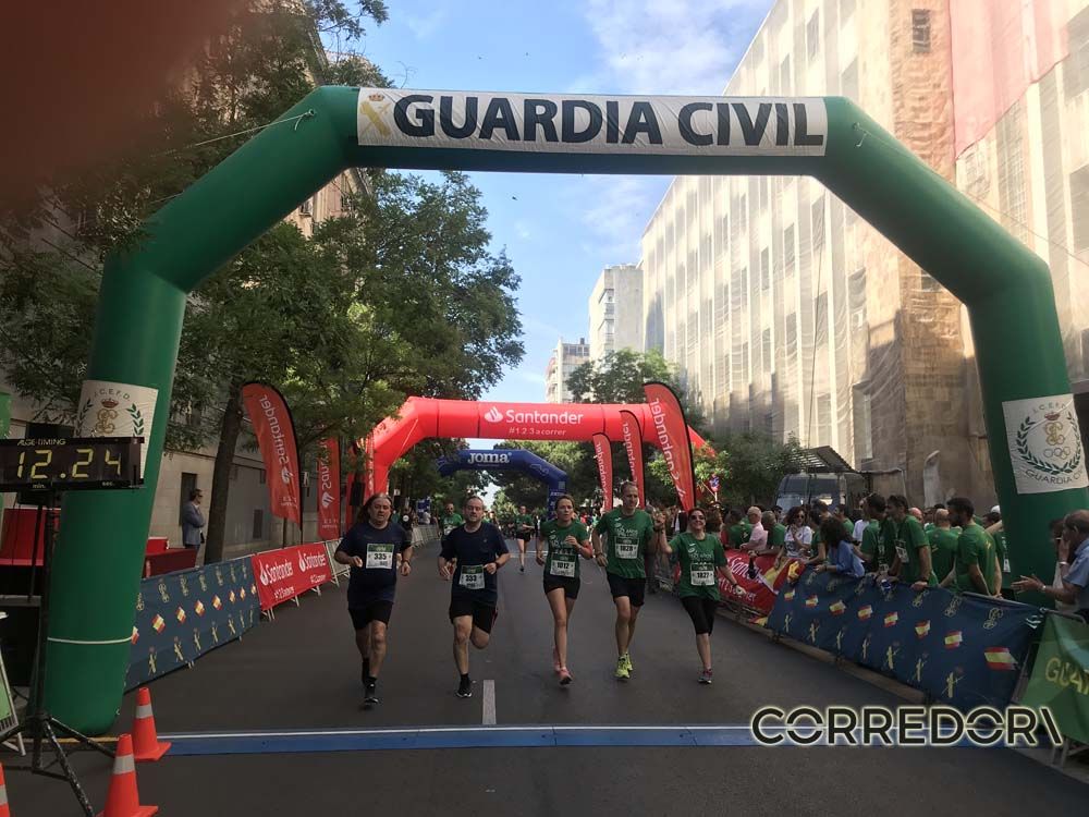 Las mejores fotos de la llegada de la Carrera de la Guardia Civil (GALERÍA 36)