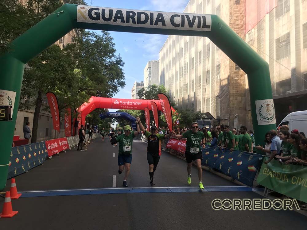 Las mejores fotos de la llegada de la Carrera de la Guardia Civil (GALERÍA 36)