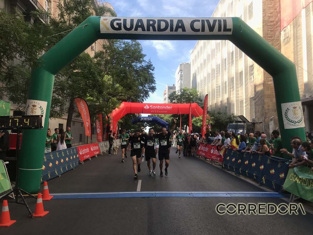 Las mejores fotos de la llegada de la Carrera de la Guardia Civil (GALERÍA 37)