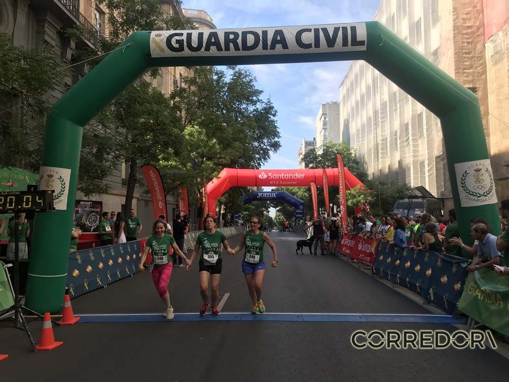 Las mejores fotos de la llegada de la Carrera de la Guardia Civil (GALERÍA 38)