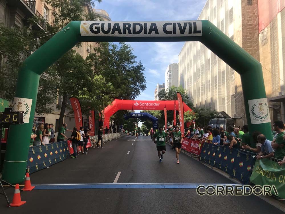 Las mejores fotos de la llegada de la Carrera de la Guardia Civil (GALERÍA 39)
