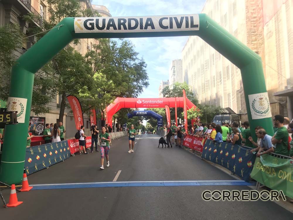 Las mejores fotos de la llegada de la Carrera de la Guardia Civil (GALERÍA 38)