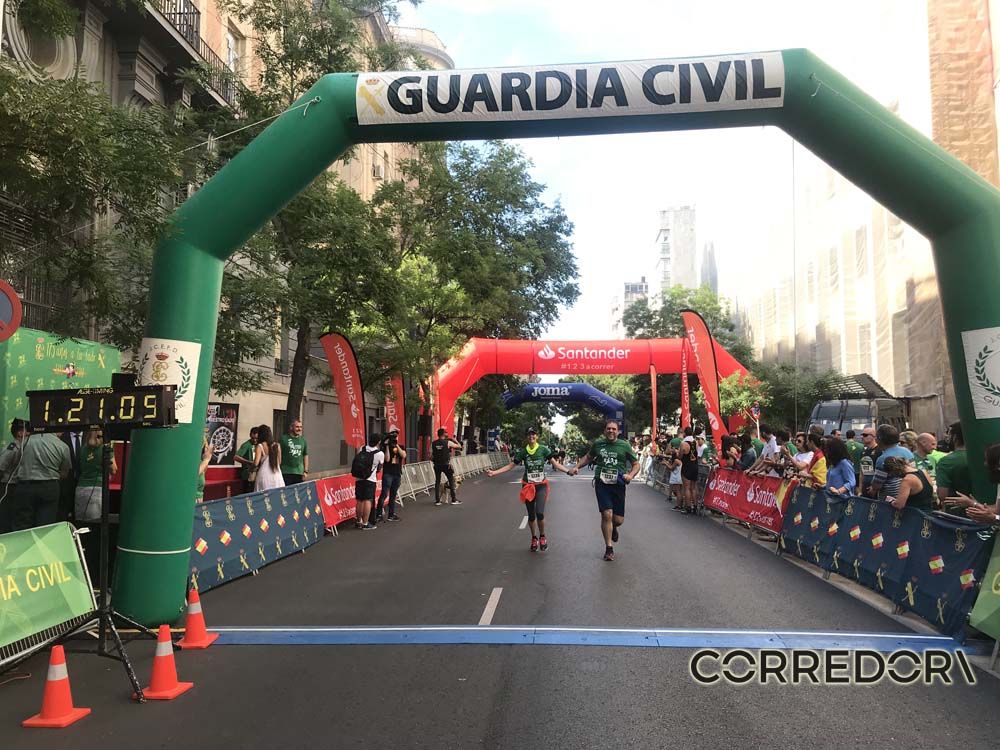 Las mejores fotos de la llegada de la Carrera de la Guardia Civil (GALERÍA 38)