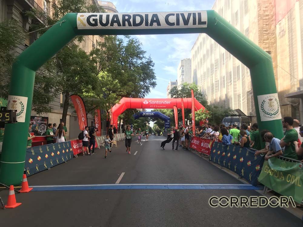 Las mejores fotos de la llegada de la Carrera de la Guardia Civil (GALERÍA 38)