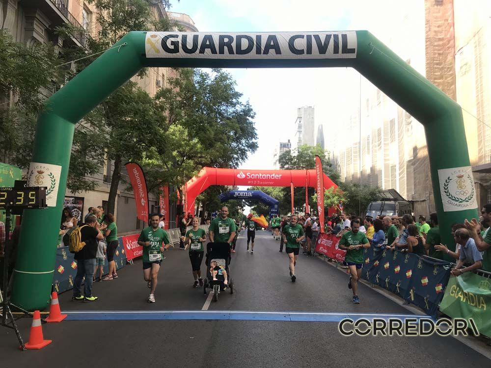 Las mejores fotos de la llegada de la Carrera de la Guardia Civil (GALERÍA 39)