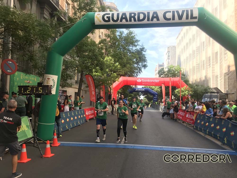 Las mejores fotos de la llegada de la Carrera de la Guardia Civil (GALERÍA 39)