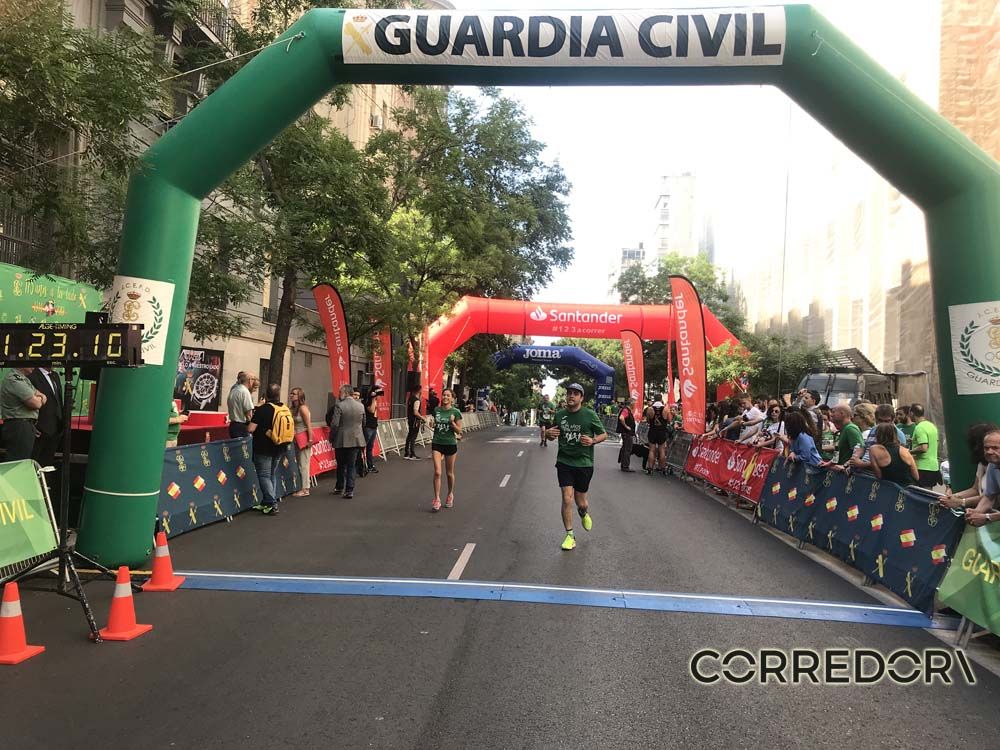Las mejores fotos de la llegada de la Carrera de la Guardia Civil (GALERÍA 39)