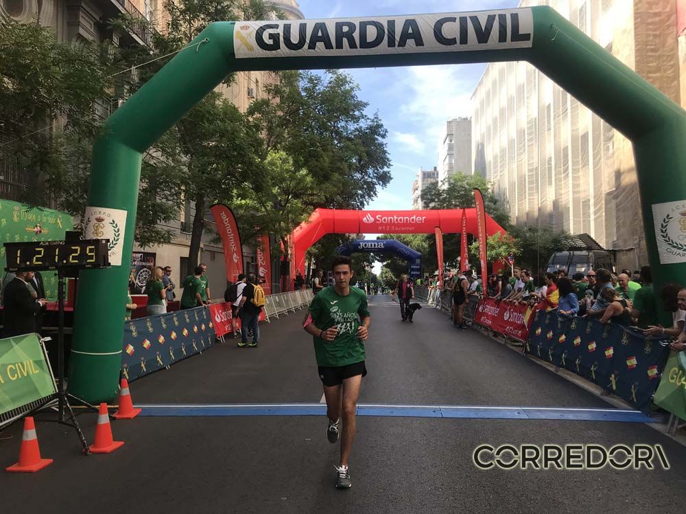 Las mejores fotos de la llegada de la Carrera de la Guardia Civil (GALERÍA 39)
