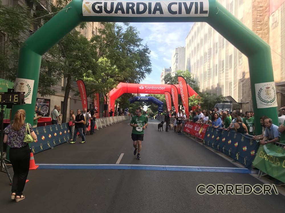Las mejores fotos de la llegada de la Carrera de la Guardia Civil (GALERÍA 39)