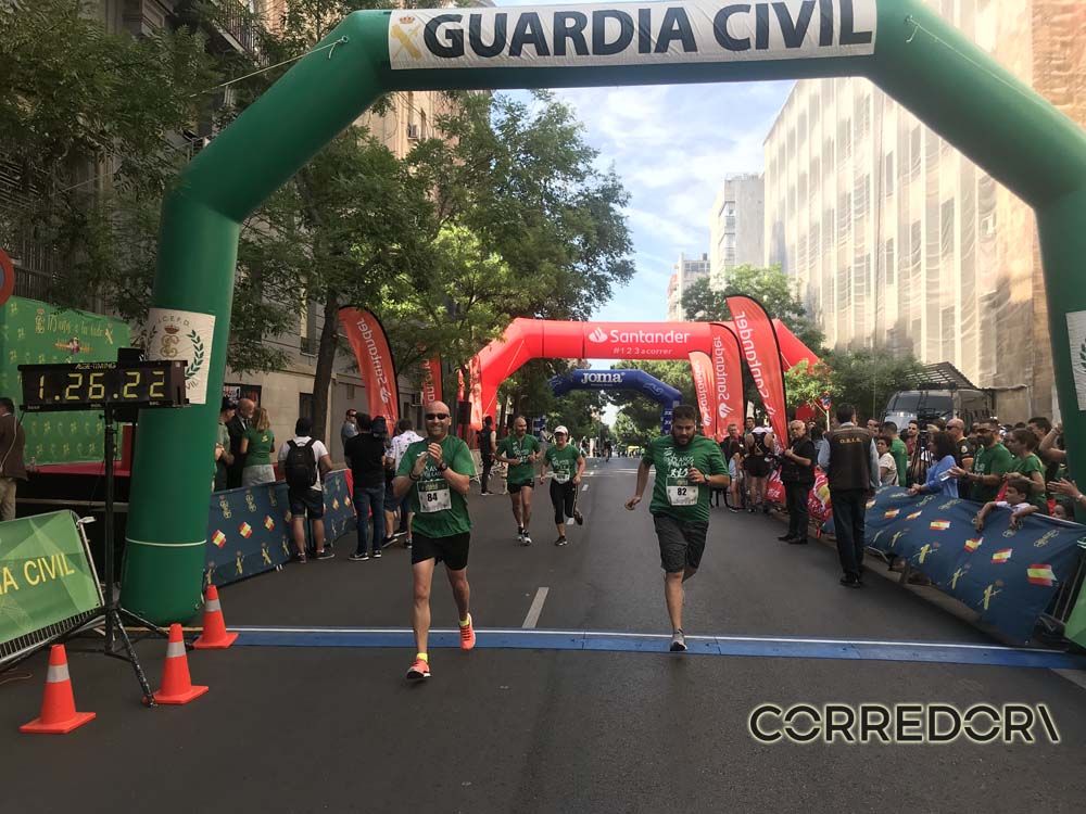 Las mejores fotos de la llegada de la Carrera de la Guardia Civil (GALERÍA 40)