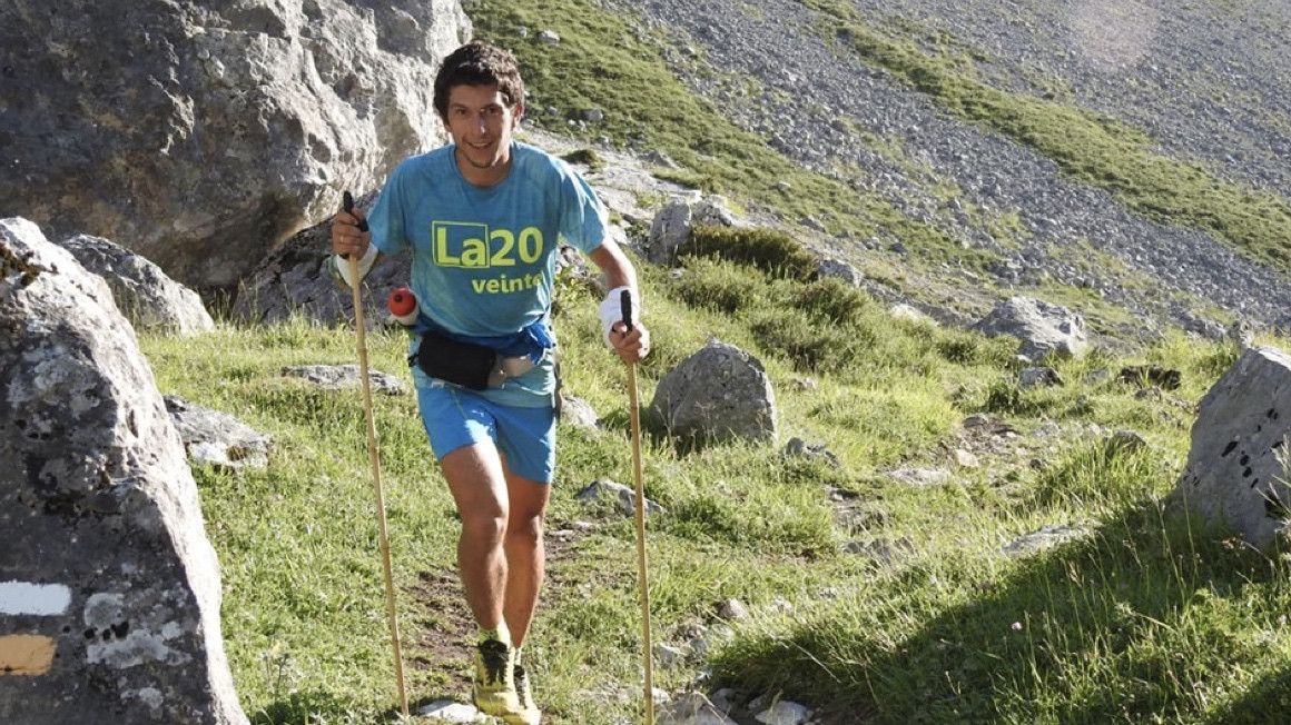 Manuel Merillas durante su récord al Anillo de Picos | Roberto Gonzalo