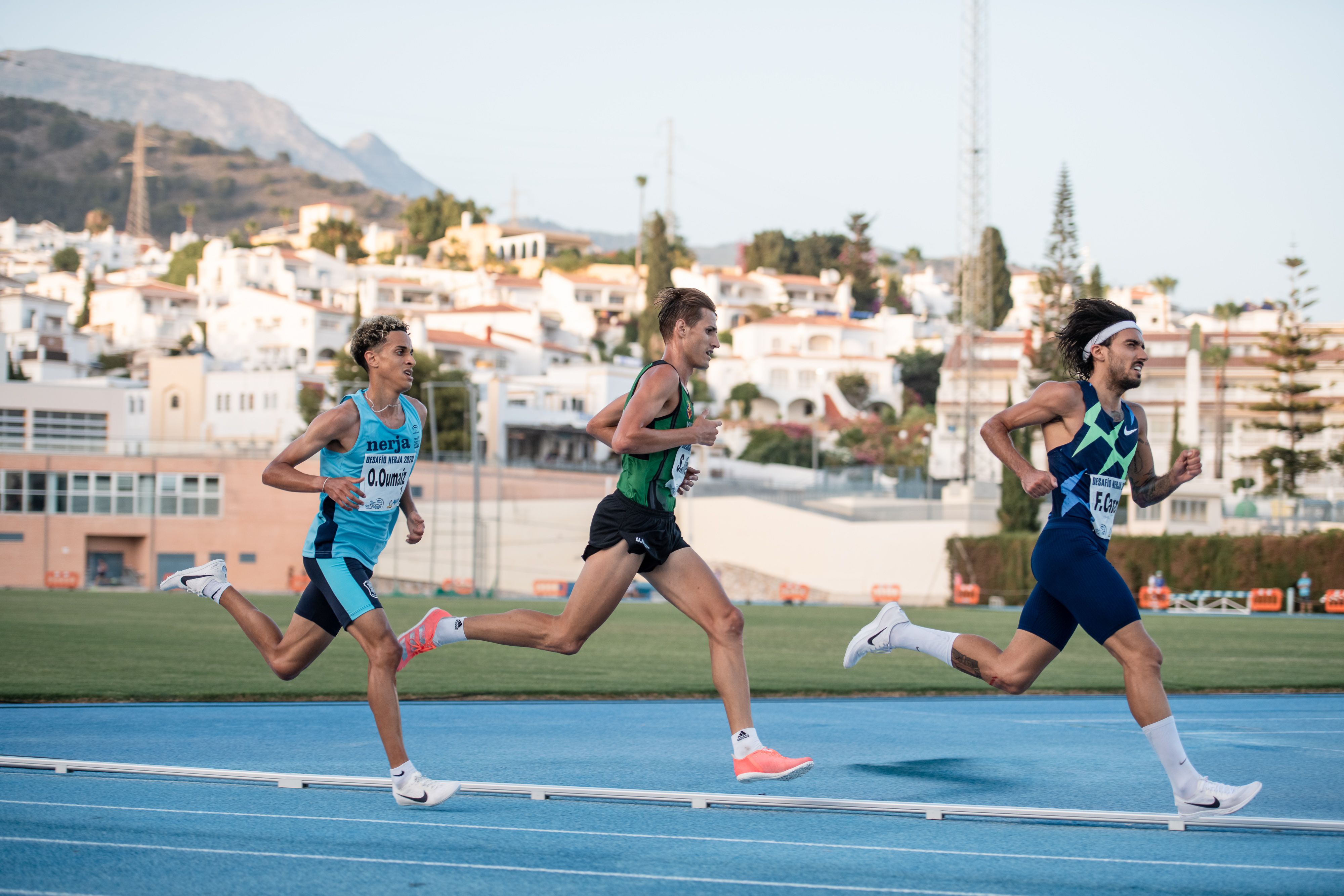 Carro, Jiménez y Oumaiz lideraron los 5.000m. Foto: Sportmedia