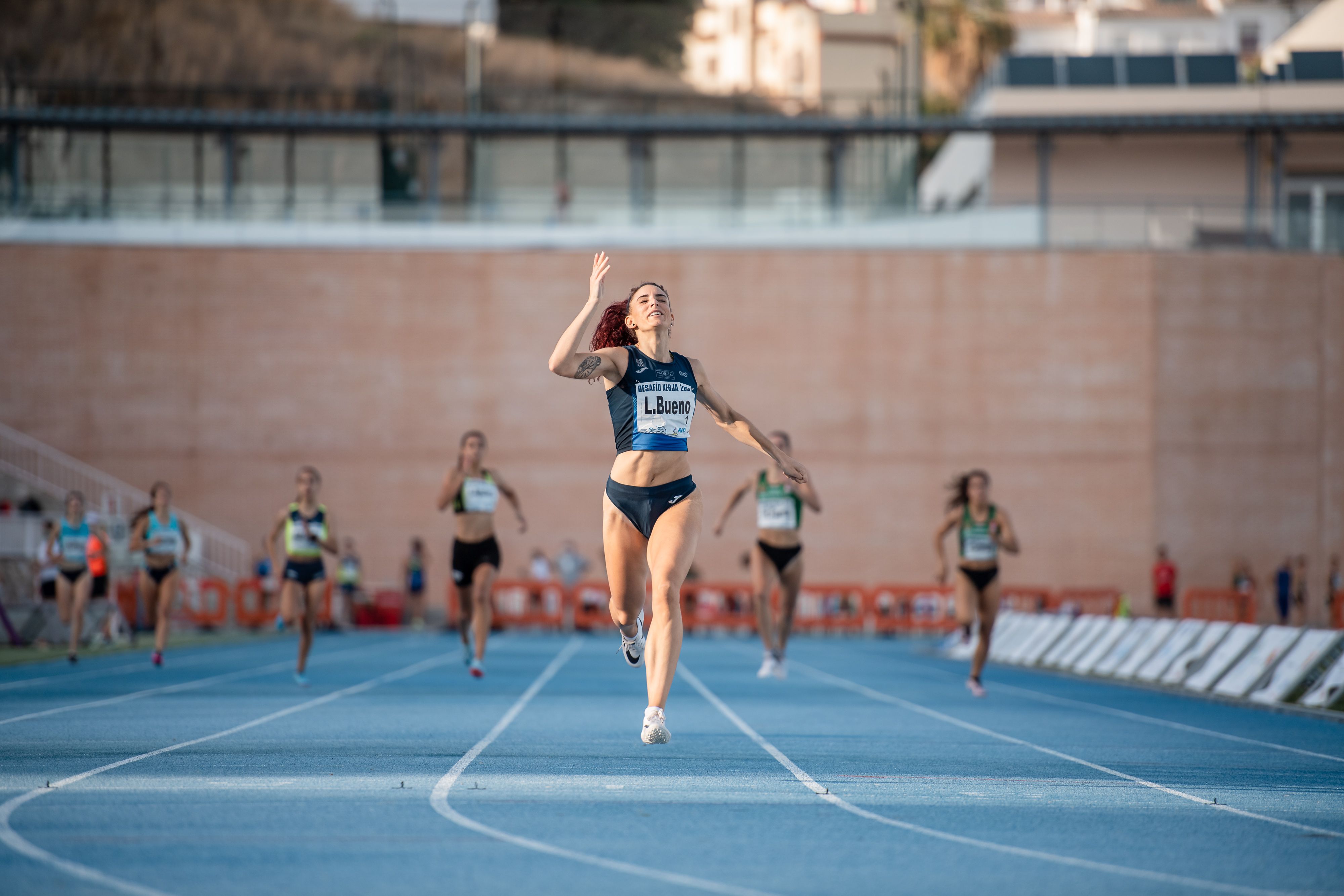 Laura Bueno, ganadora de los 400m.