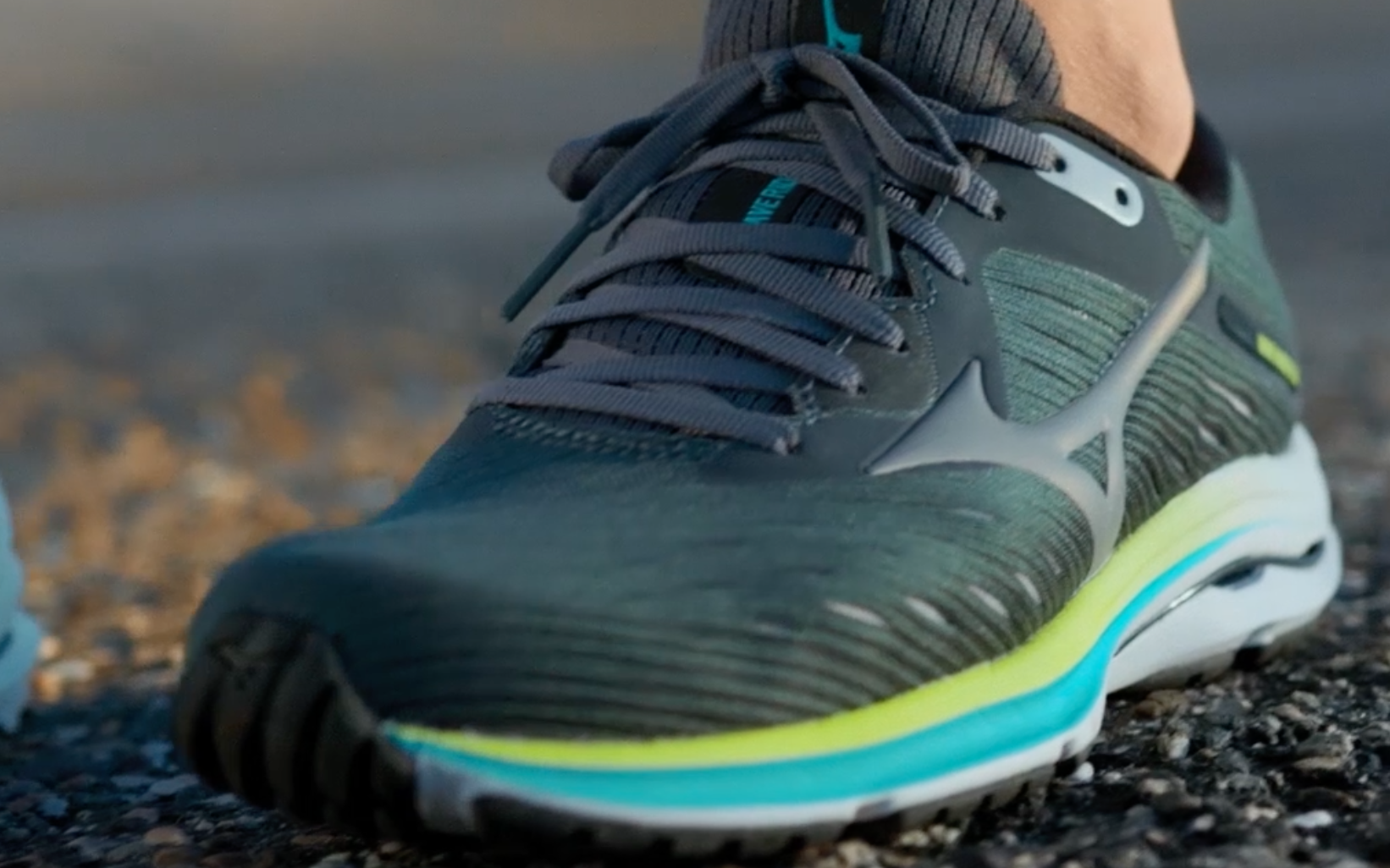 Mizuno Wave Rider 24