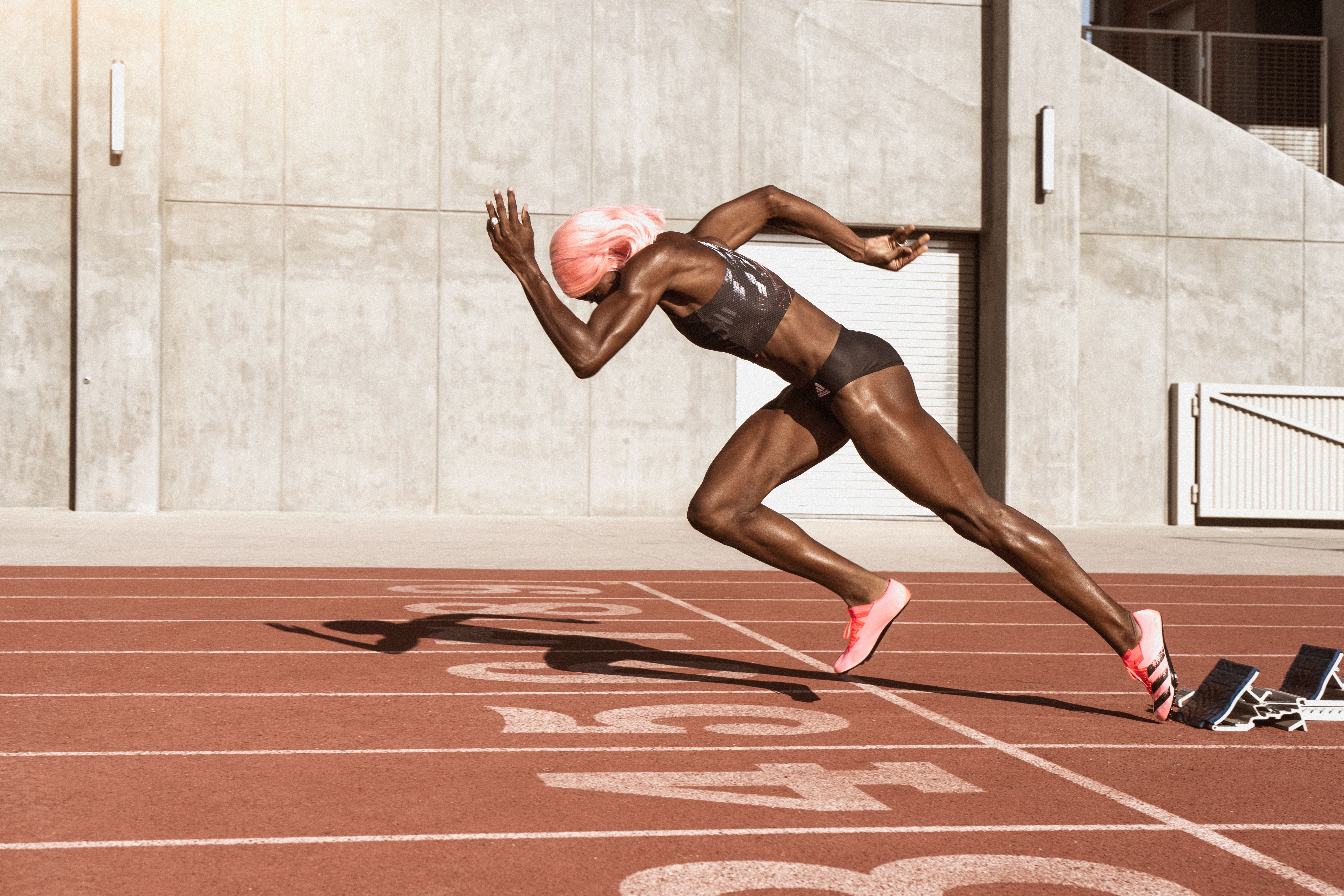 Shaunae Miller Uibo  con las adidas TOKYO Collection 