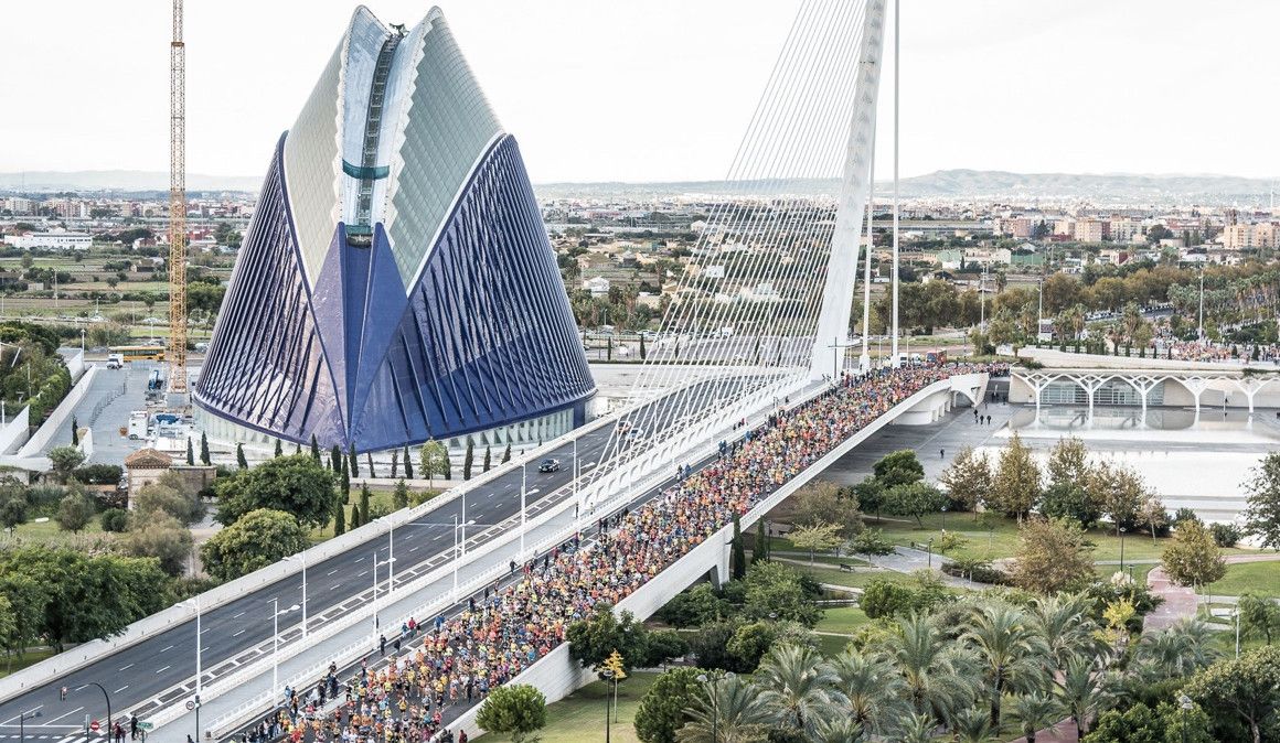 La icónica salida del Maratón Valencia Trinidad Alfonso EDP | soycorredor.es