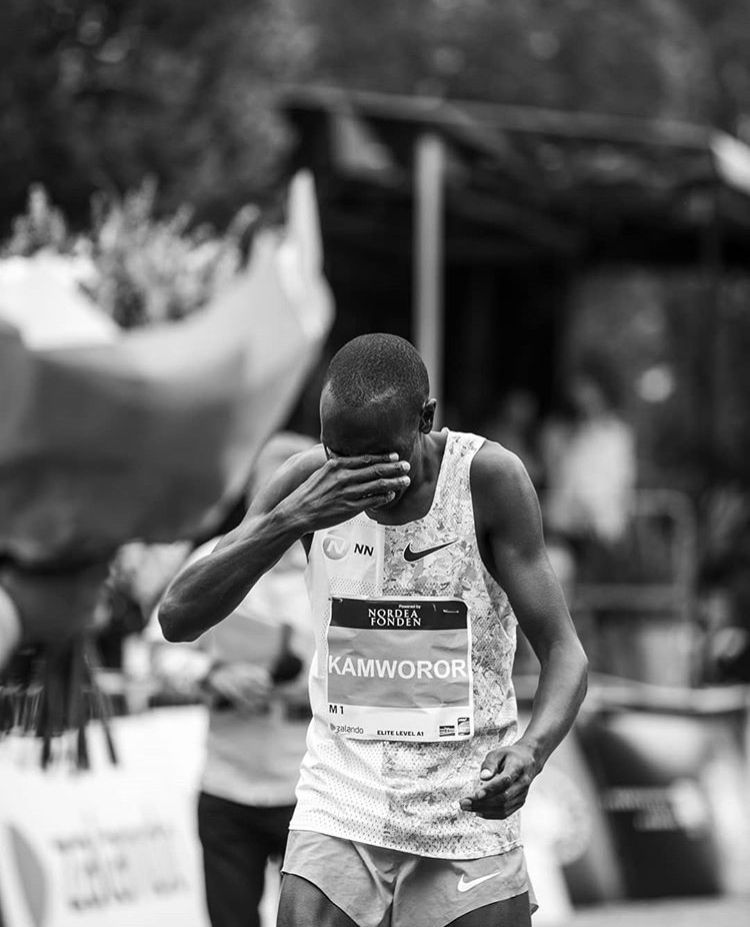 El récord del mundo de Geoffrey Kamworor en imágenes
