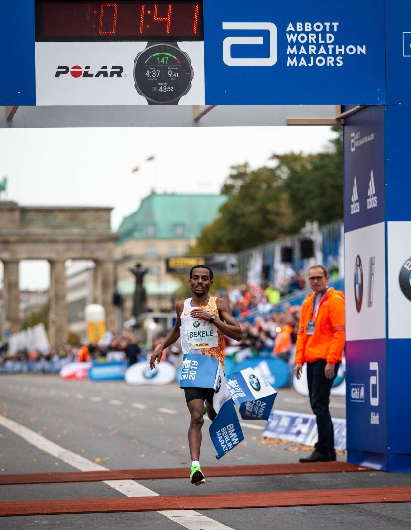 La victoria de Kenenisa Bekele en Berlín en imágenes