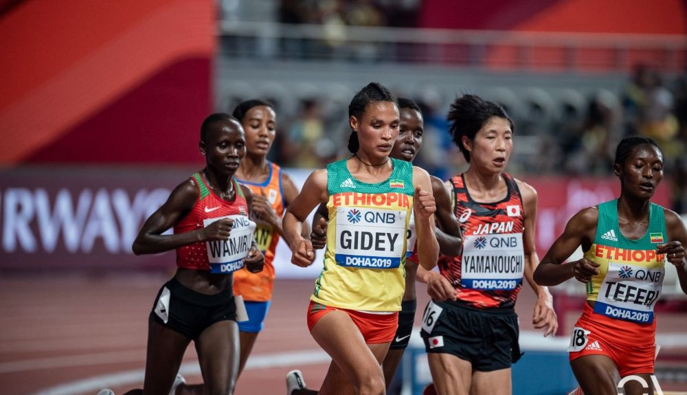 La atleta etíope Letesenbet Gidey en el Campeonato del Mundo de Doha.