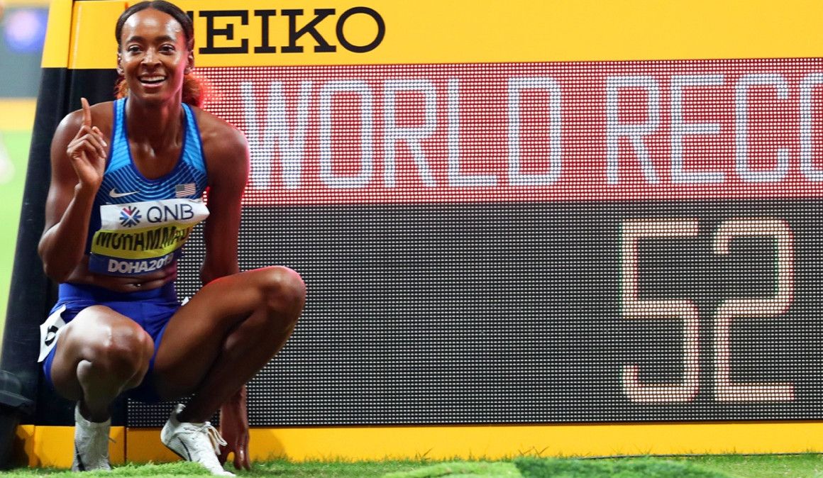 Dalilah Muhammad bate el récord mundial de los 400 metros vallas en Doha | EFE