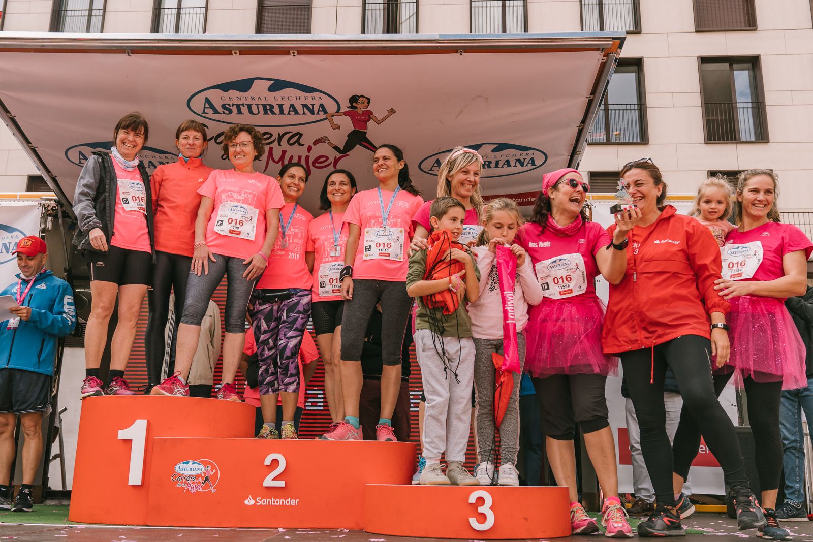 Podium de la Carrera de la Mujer de Zaragoza 