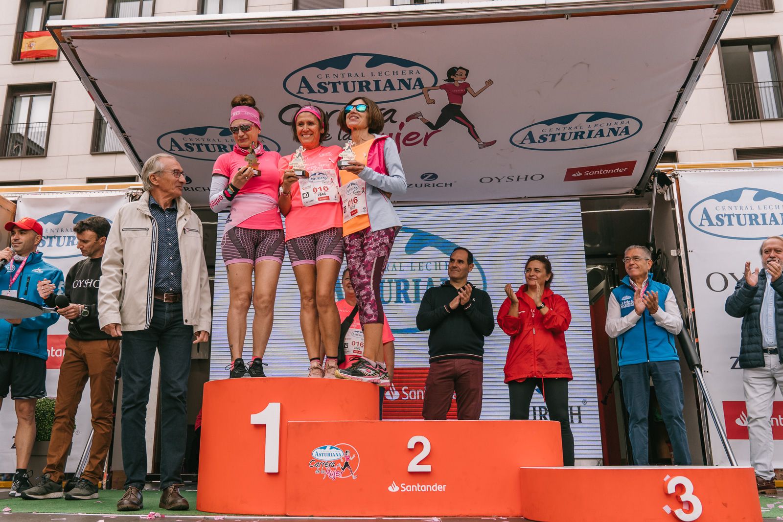 Podium de la Carrera de la Mujer de Zaragoza 