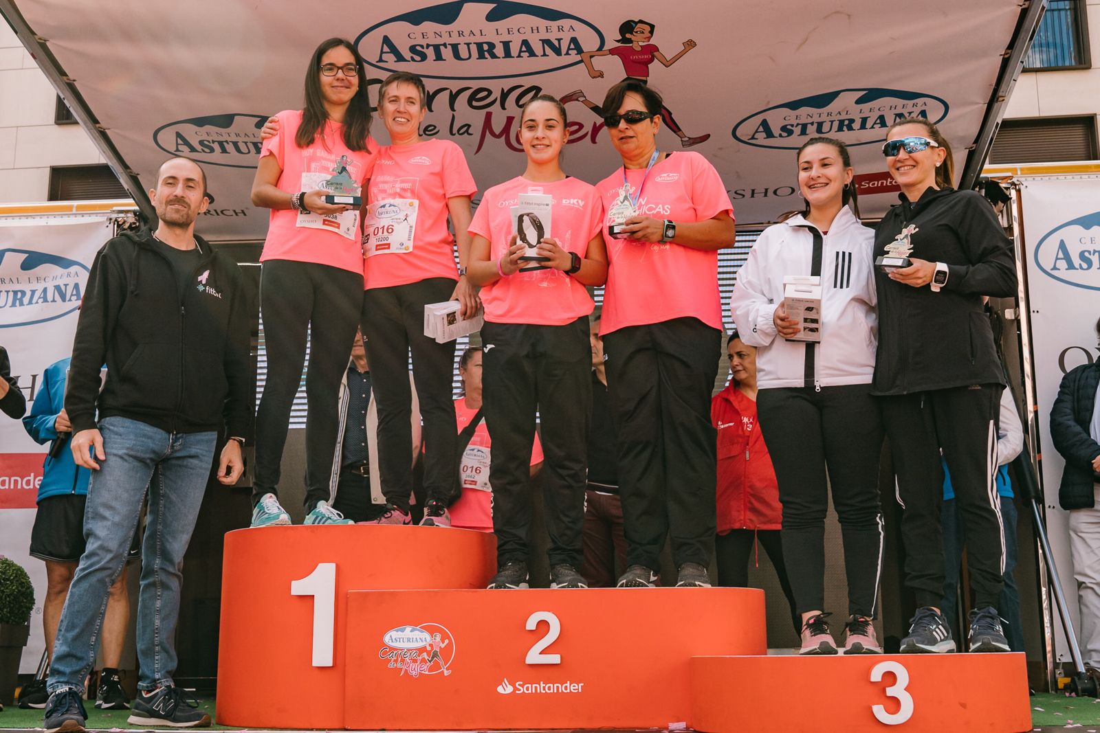 Podium de la Carrera de la Mujer de Zaragoza 