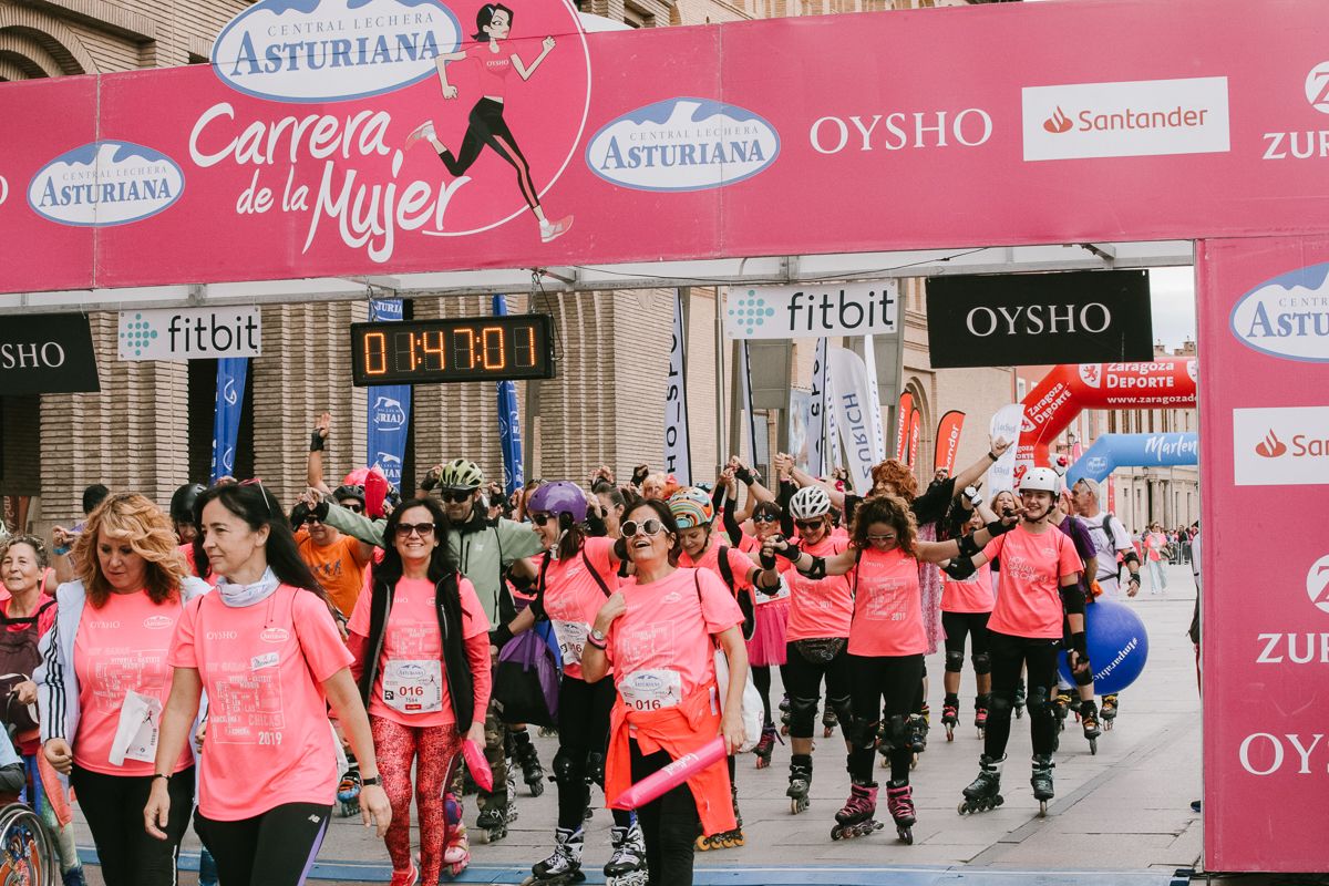 Llegada de la Carrera de la Mujer de Zaragoza (GALERÍA 33)
