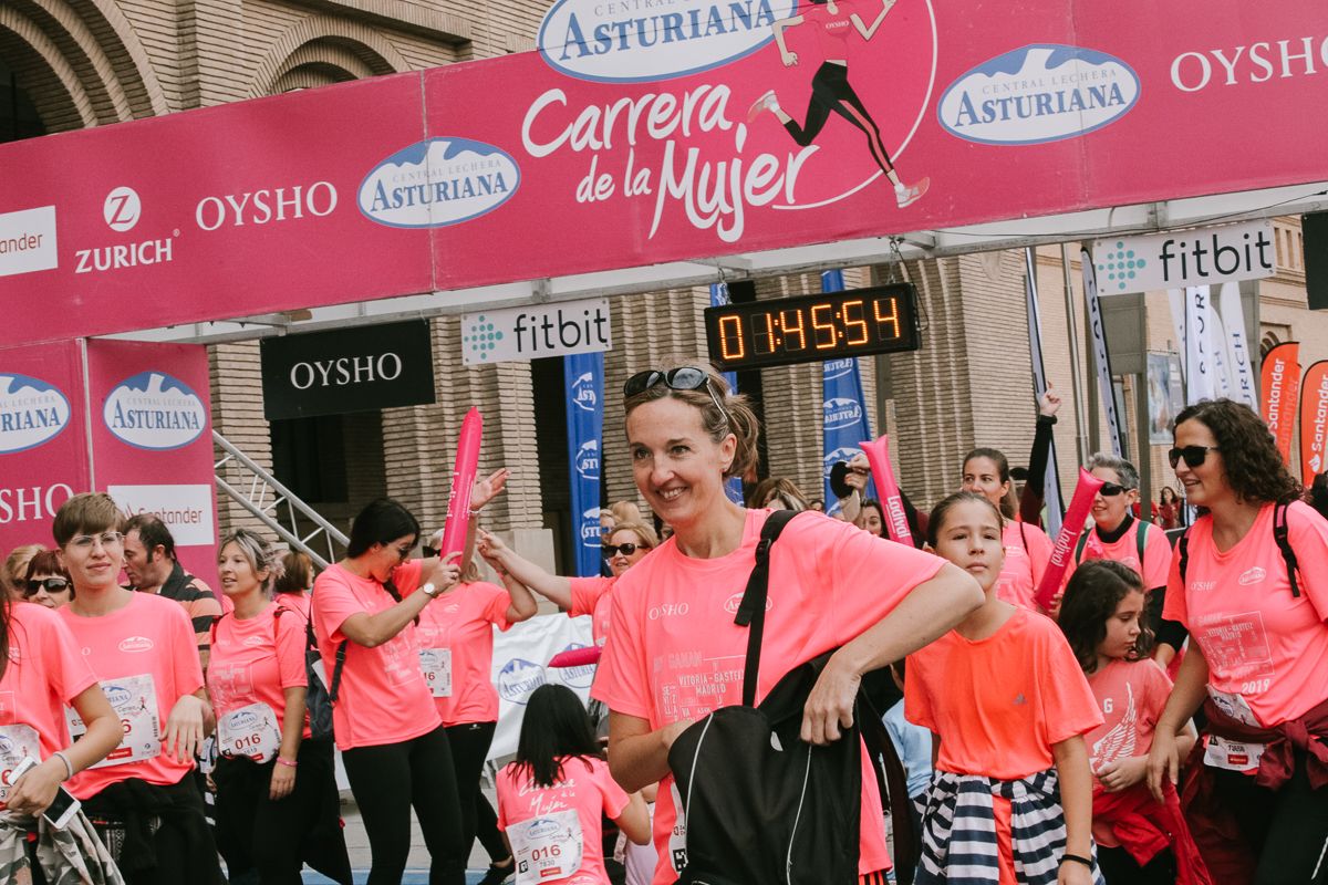 Llegada de la Carrera de la Mujer de Zaragoza (GALERÍA 33)