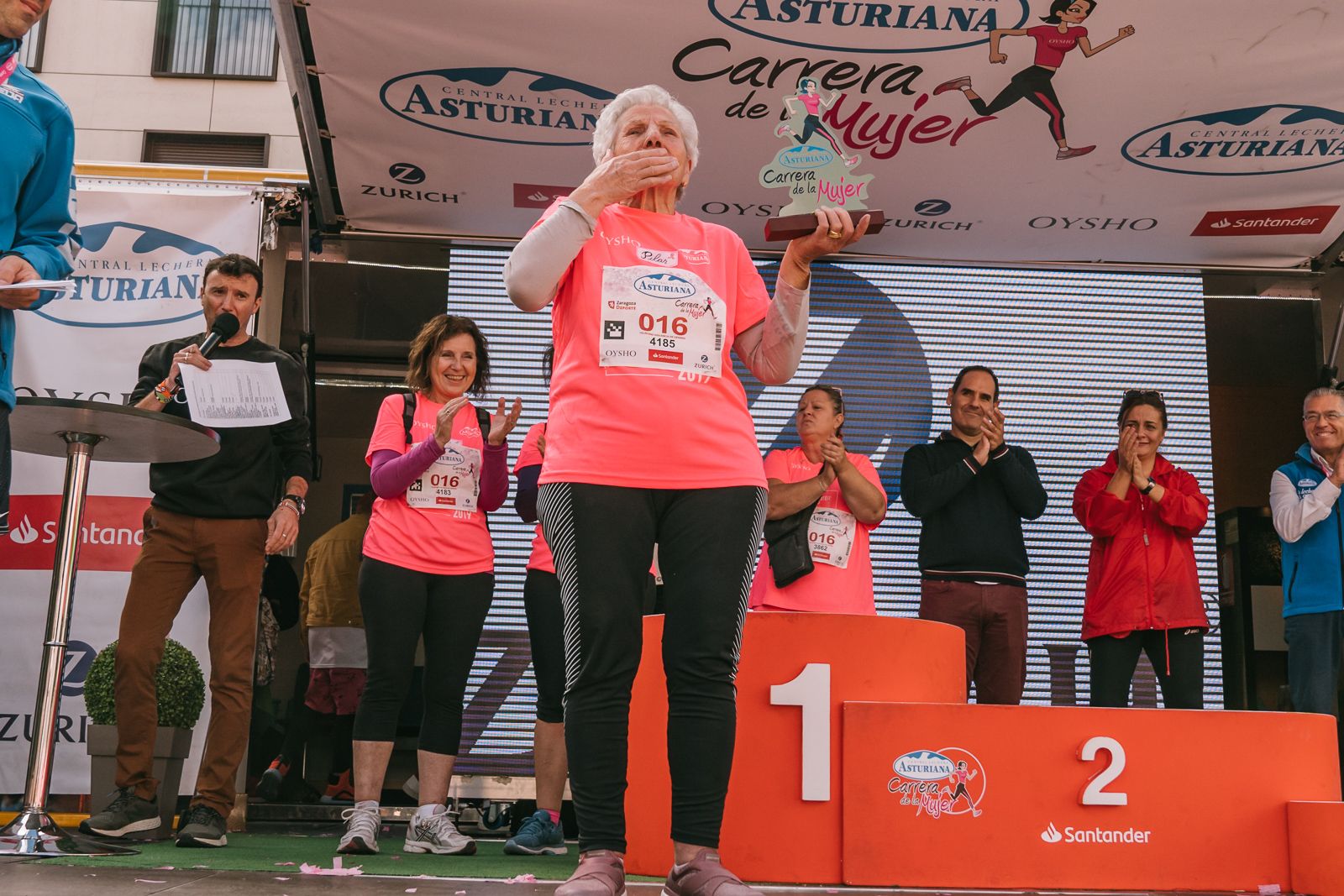 Podium de la Carrera de la Mujer de Zaragoza 