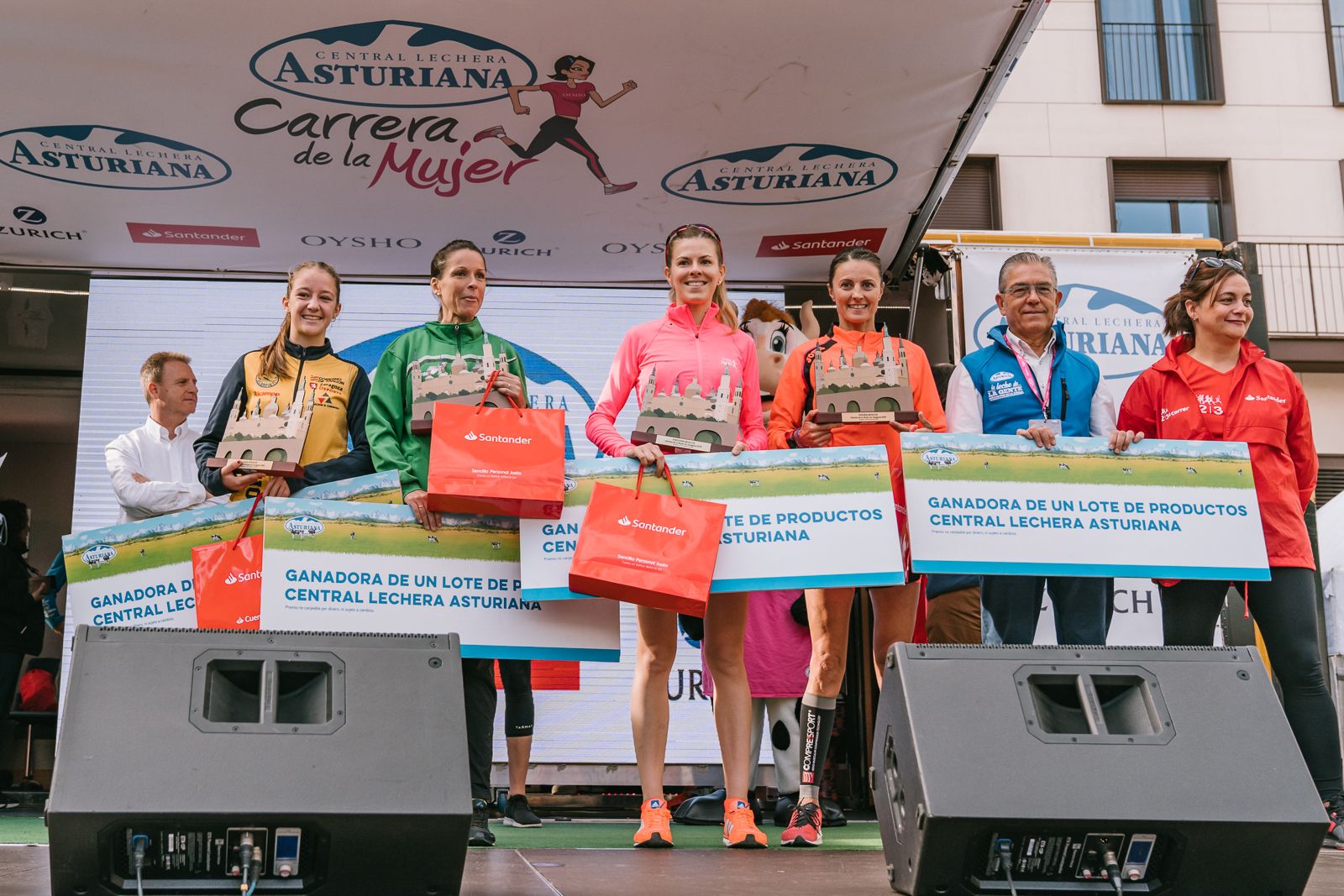 Ambiente post meta Carrera de la Mujer de Zaragoza (GALERÍA 1)